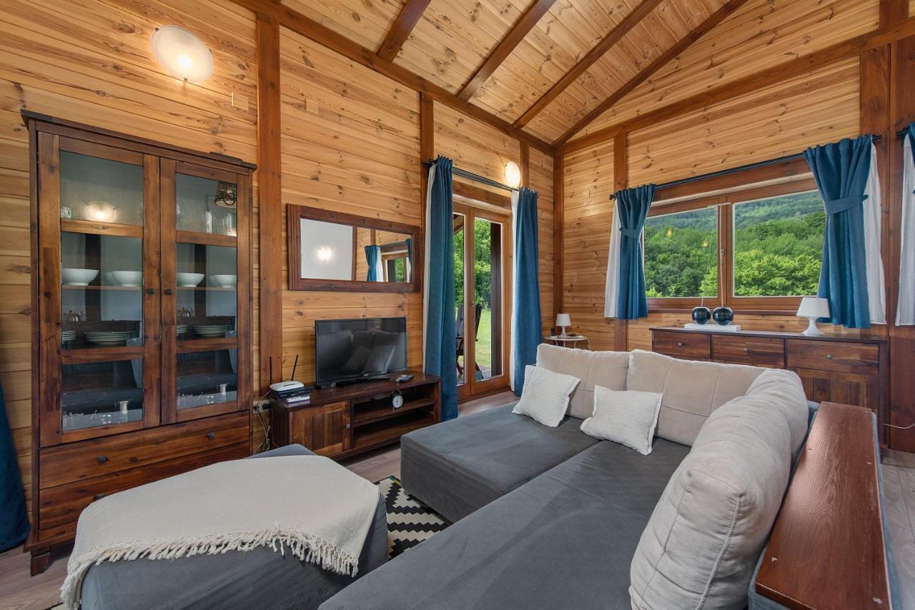 B&B Plitvice Lakes Villa Irene Selište Drežničko Kültér fotó