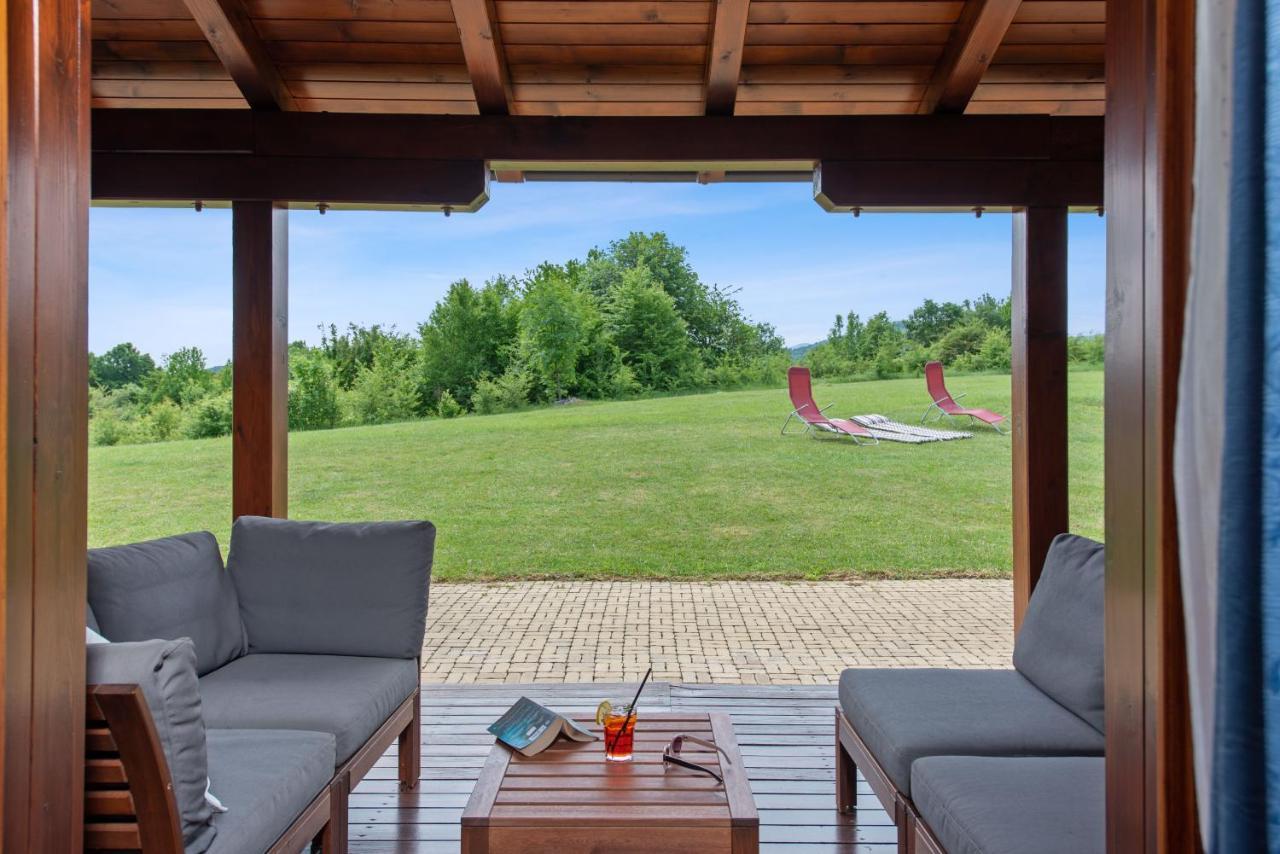 B&B Plitvice Lakes Villa Irene Selište Drežničko Kültér fotó
