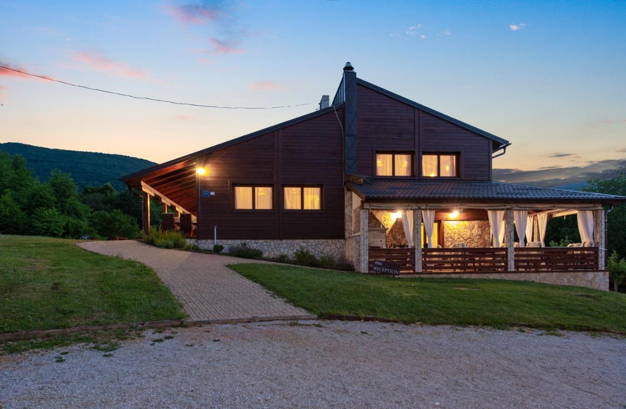 B&B Plitvice Lakes Villa Irene Selište Drežničko Kültér fotó