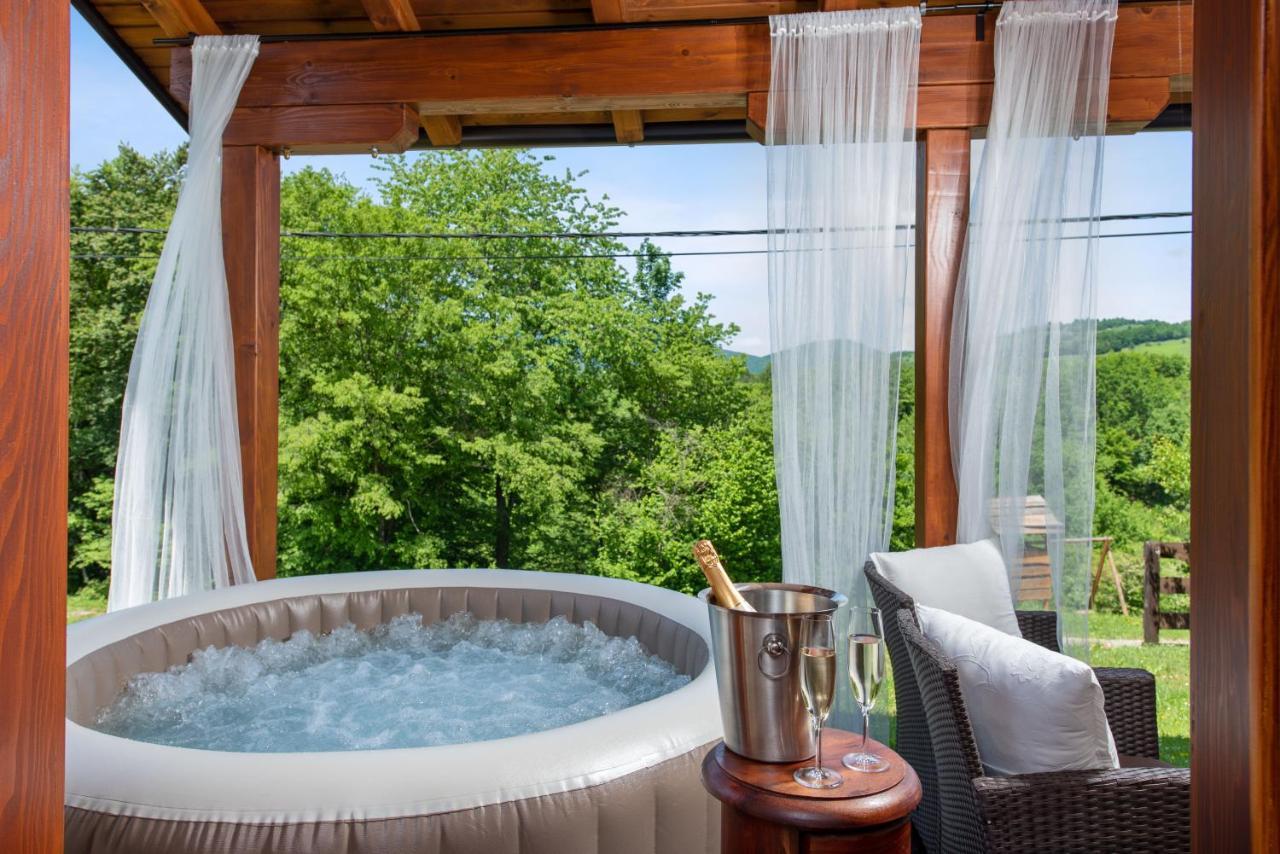 B&B Plitvice Lakes Villa Irene Selište Drežničko Kültér fotó