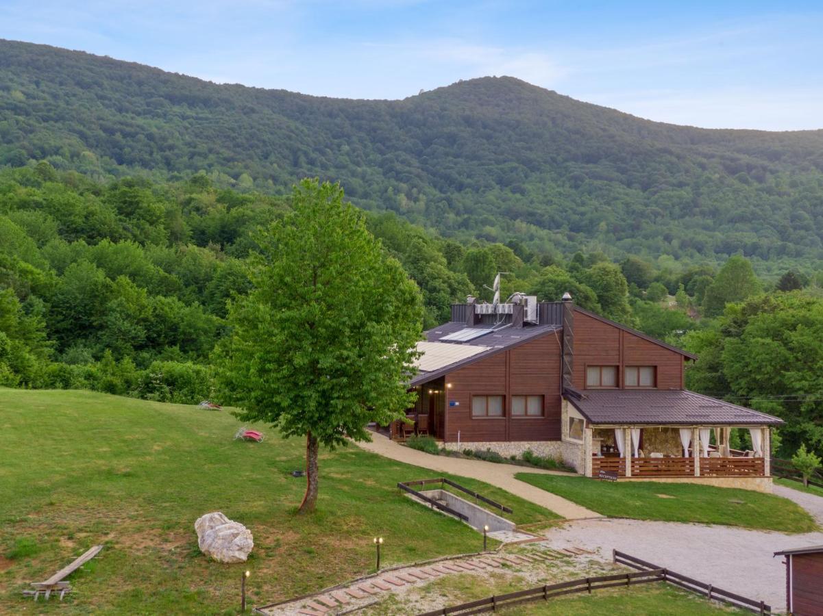 B&B Plitvice Lakes Villa Irene Selište Drežničko Kültér fotó